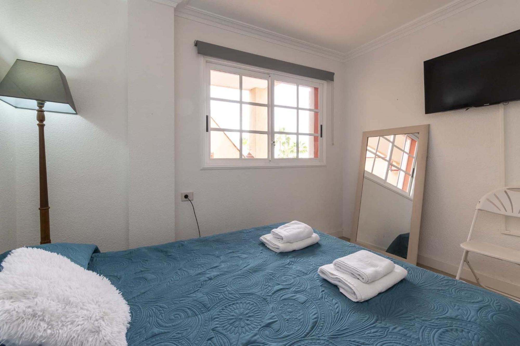 לוס כריסטיאנוס The Heights Apartment Los Cristianos מראה חיצוני תמונה