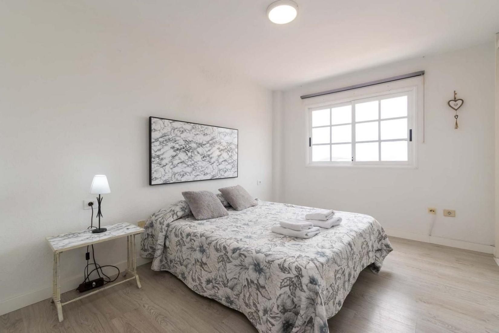 לוס כריסטיאנוס The Heights Apartment Los Cristianos מראה חיצוני תמונה