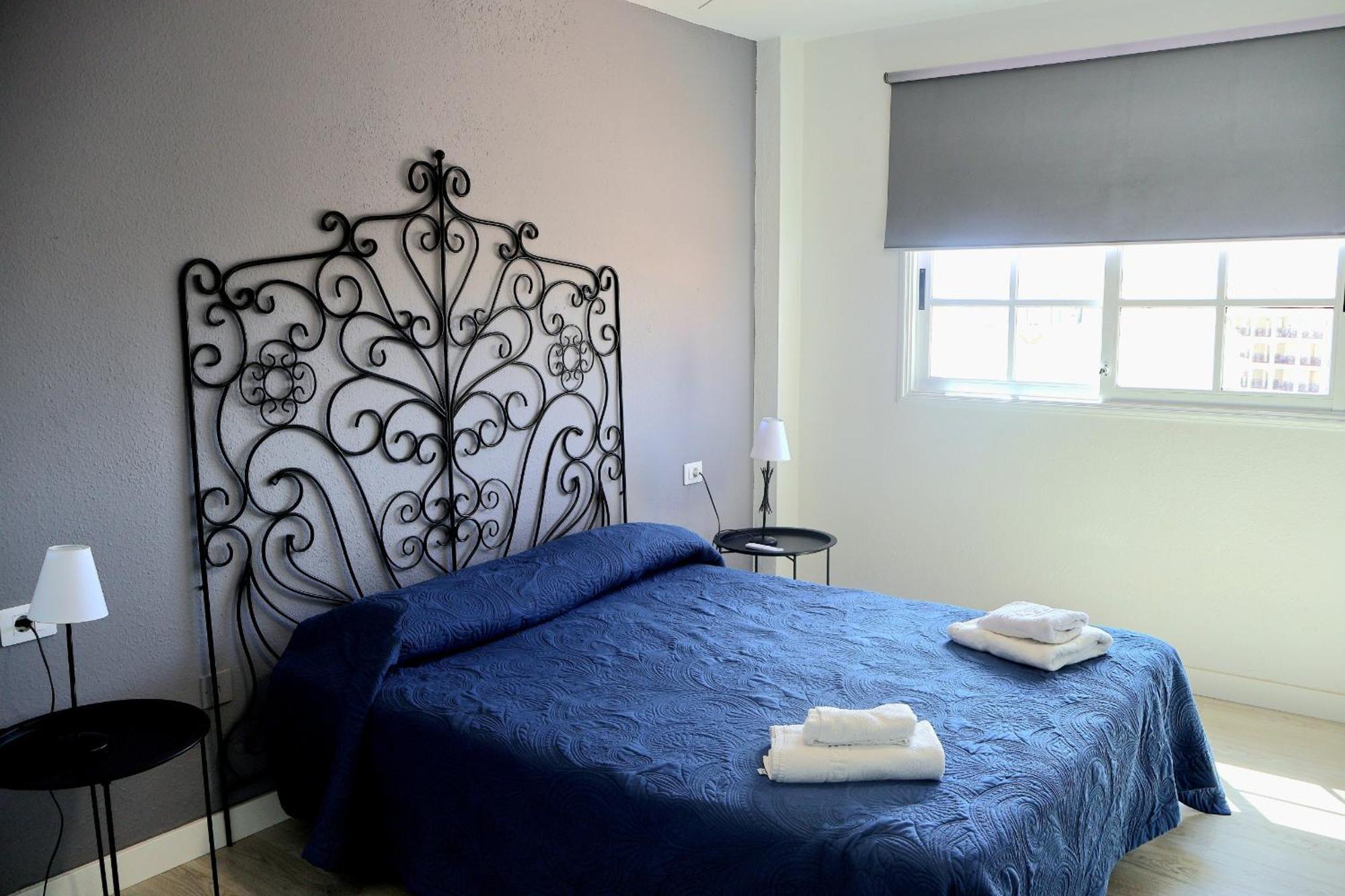 לוס כריסטיאנוס The Heights Apartment Los Cristianos מראה חיצוני תמונה