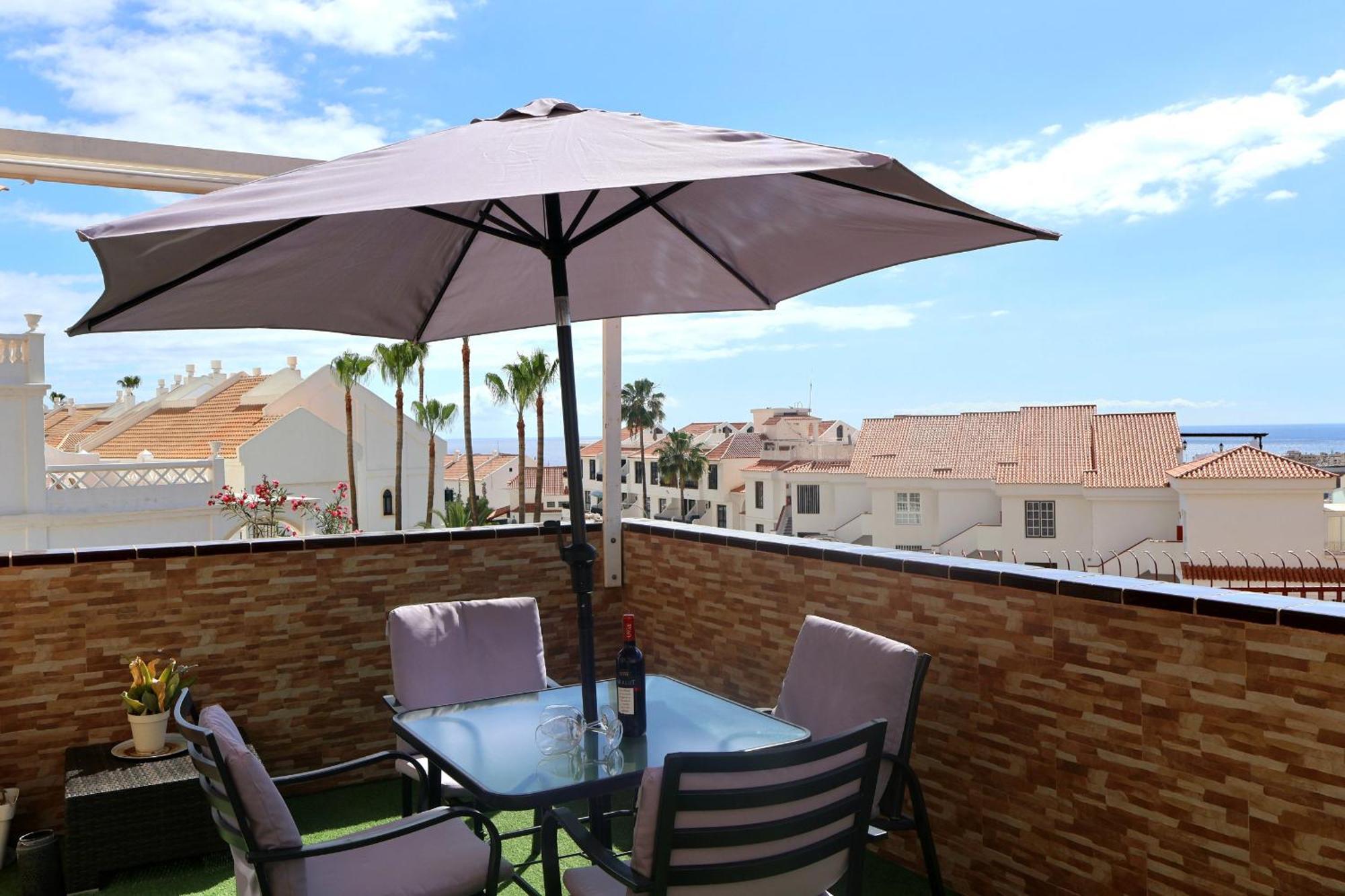 לוס כריסטיאנוס The Heights Apartment Los Cristianos מראה חיצוני תמונה